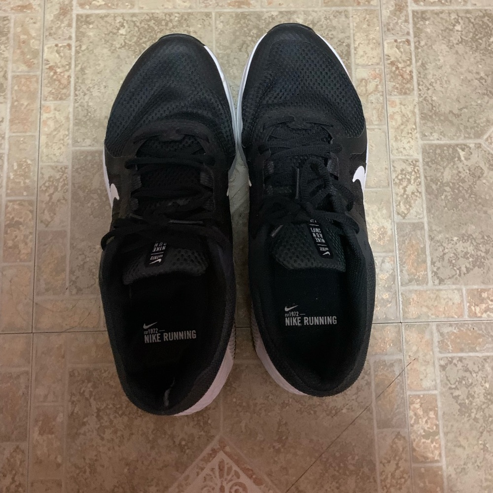 Nike run swift 2 Womens